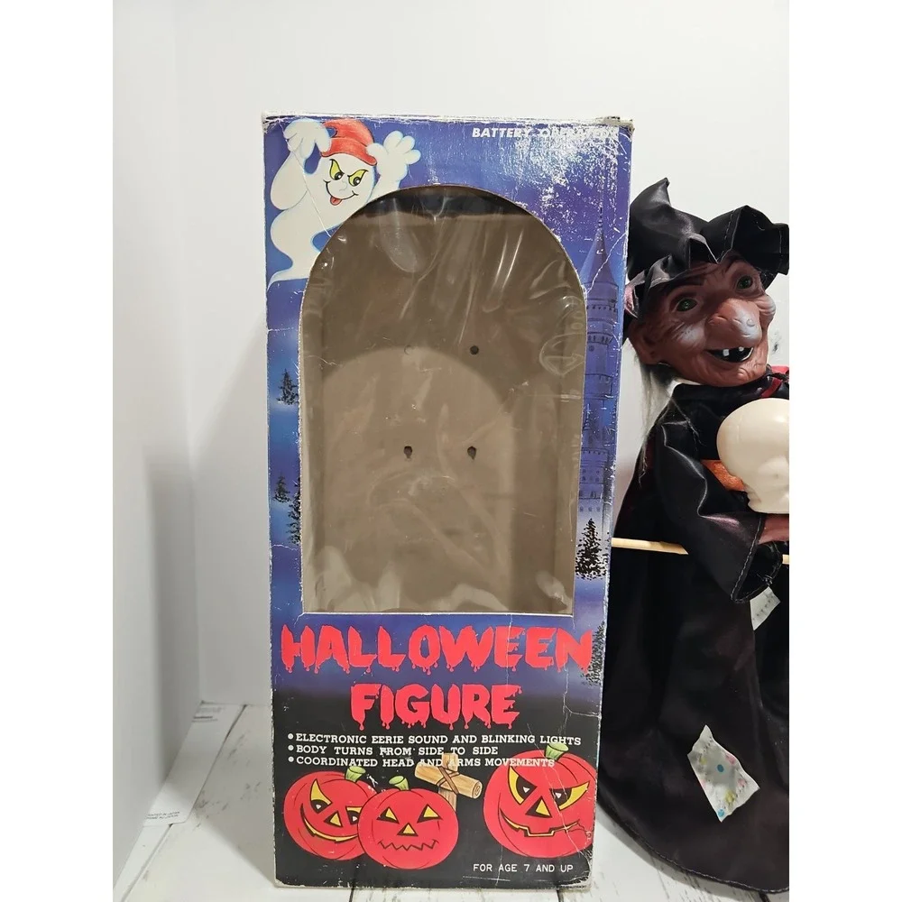 Vintage 1988 Funny Toys Halloween Animated Witch Lights Sound Motion With Box